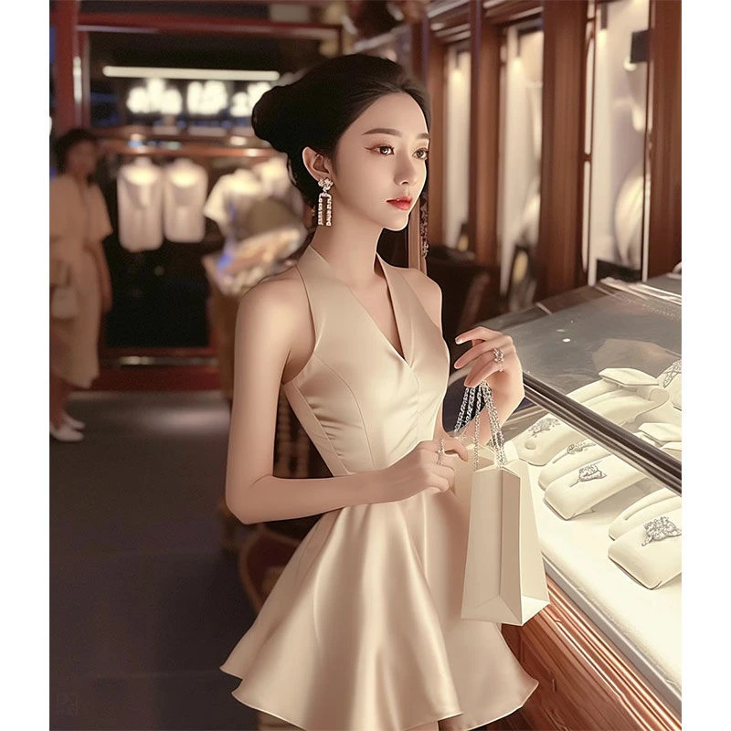 小个子高端香槟色无袖连衣裙夏季上流社会生日小礼服v领裙子
