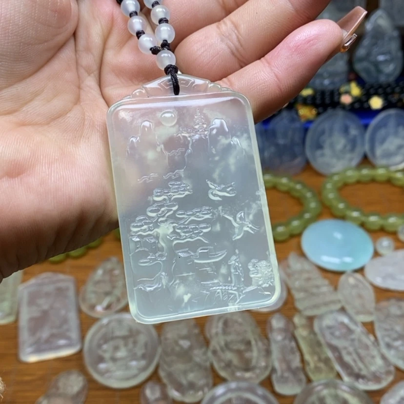 【闪购商品】蛇纹石玉颈饰未镶嵌