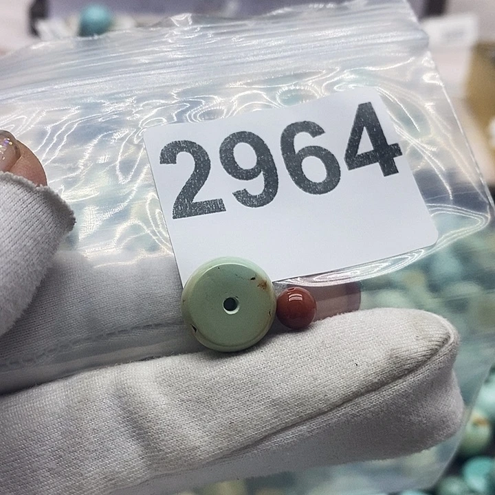南红玛瑙未镶嵌颈饰