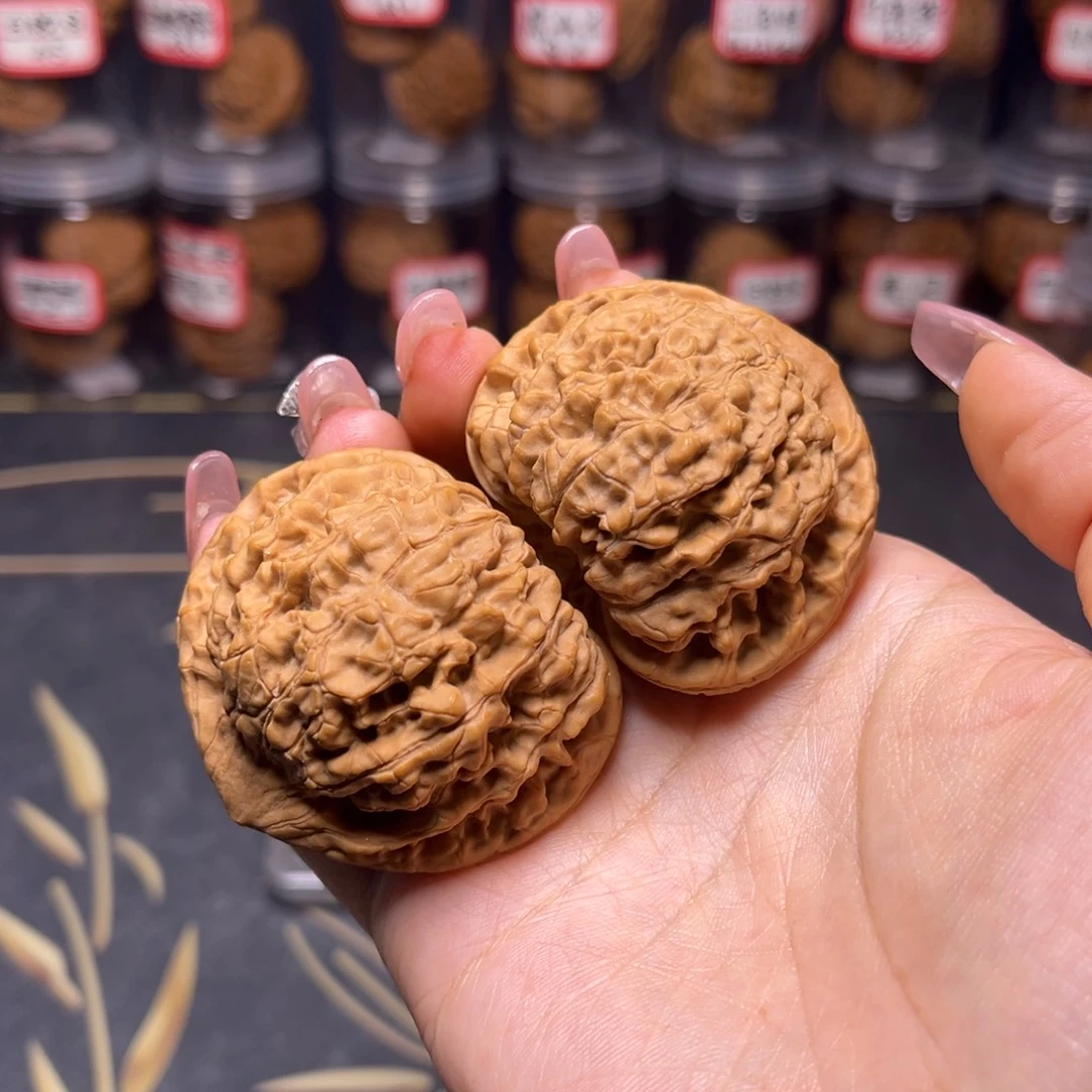 文玩核桃吊坠全品官帽51