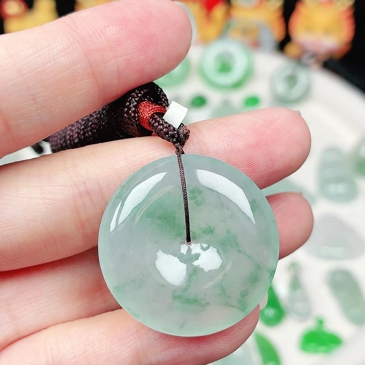 翡翠未镶嵌颈饰缅甸天然A货翡翠