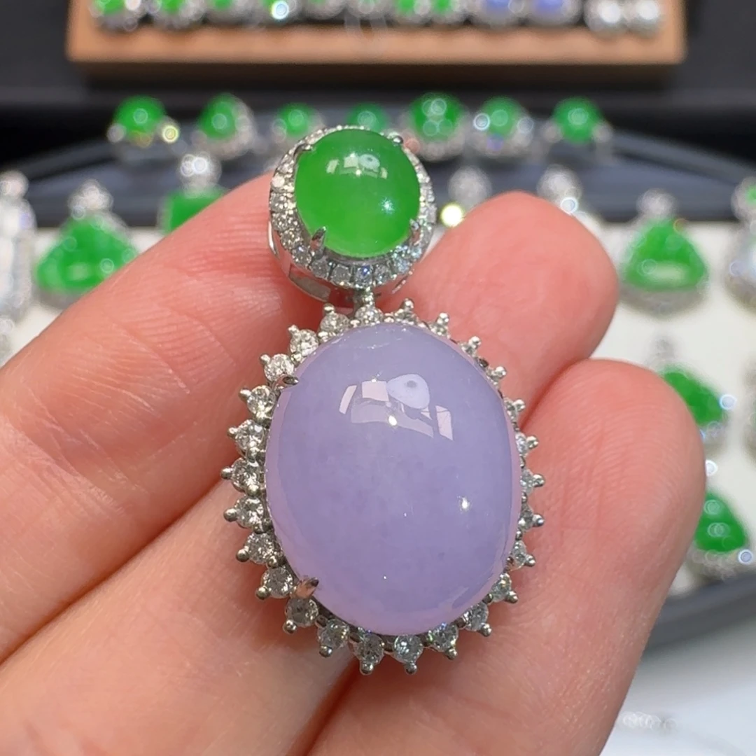 翡翠18K金镶嵌颈饰48小时鉴赏期