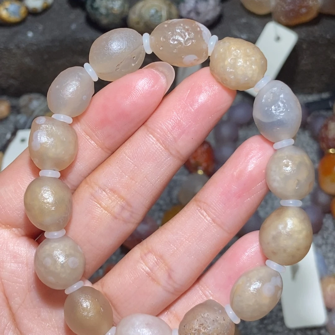 未镶嵌玛瑙/玉髓珠宝半成品
