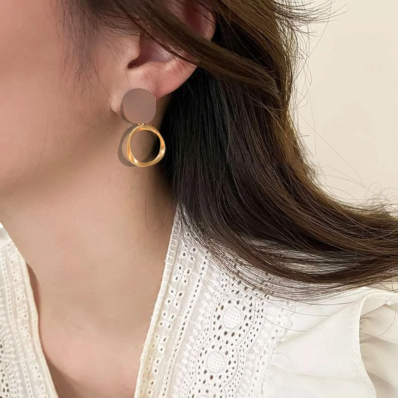 铜合金树脂耳饰 铜合金    轻奢风时尚新款耳钉0748