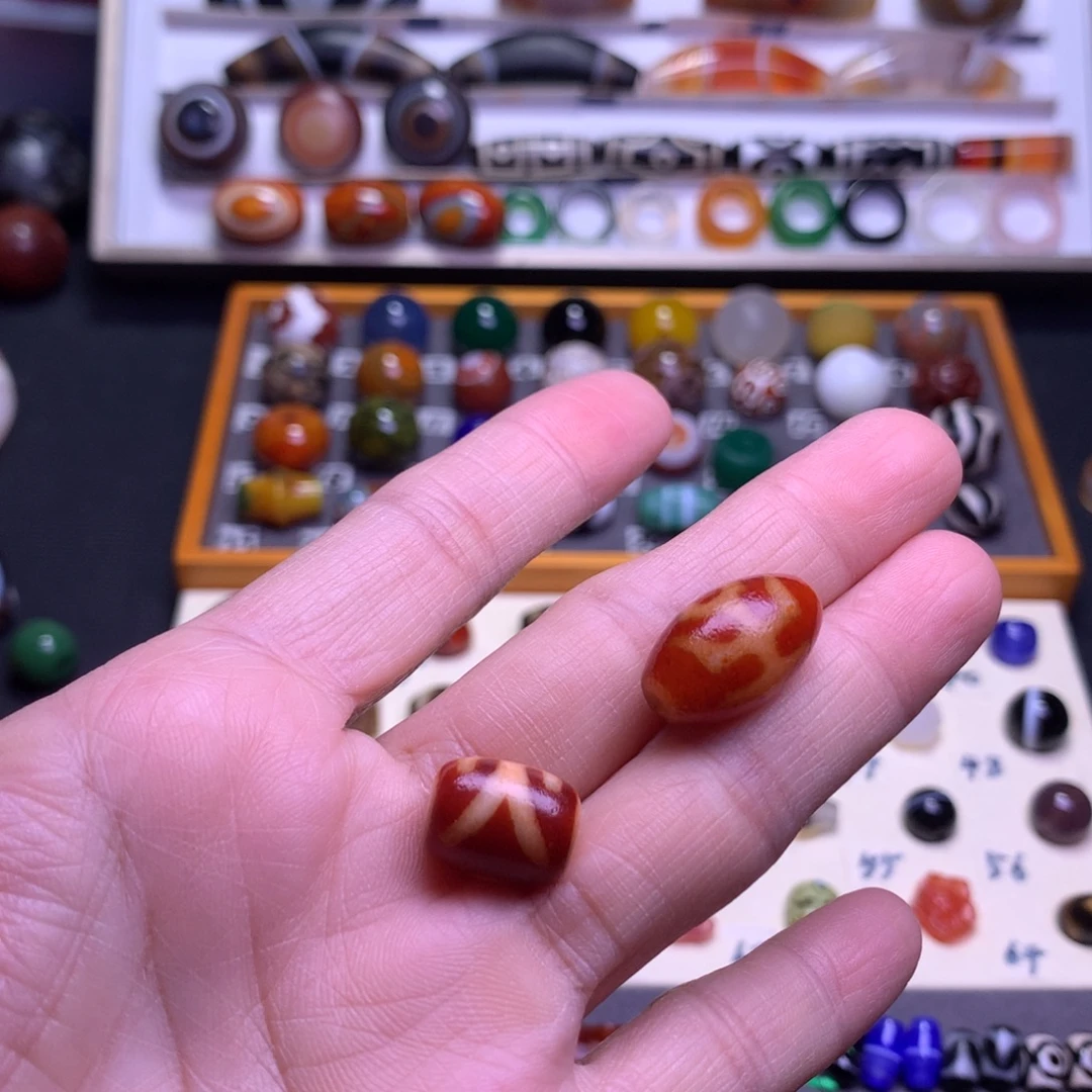 ****爱玛瑙/玉髓未镶嵌颈饰