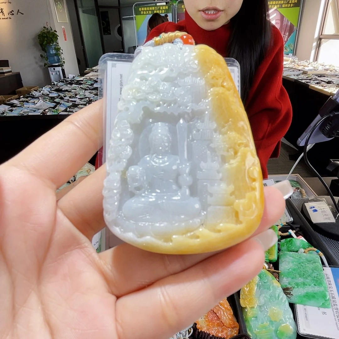 颈饰未镶嵌翡翠一