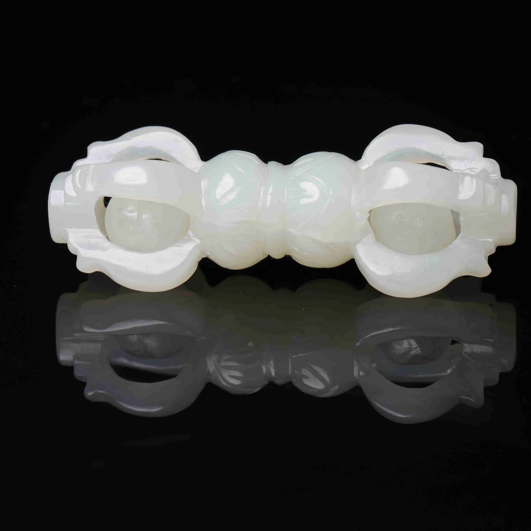 2051清代和田玉金刚杵2384