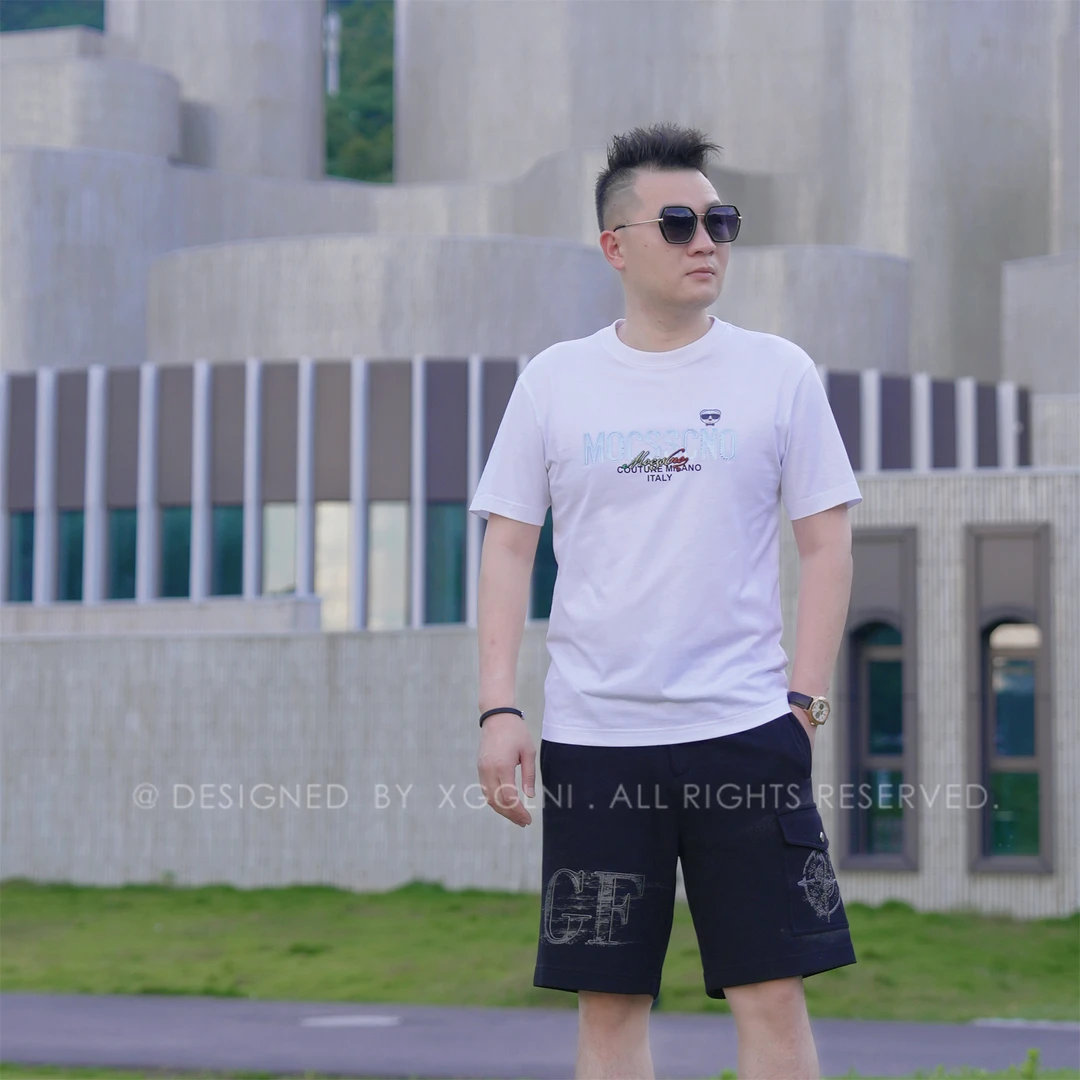 夏季款MOCSS银字下渐变艺术字男士品质高端轻奢洋气短袖t恤潮男装