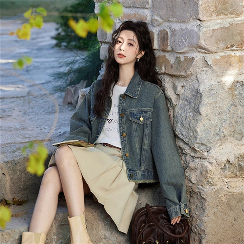 时髦感蓝色牛仔外套女2025春季新款小个子短款设计感毛边外搭上衣