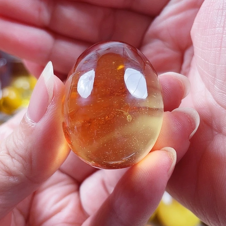 琥珀未镶嵌裸石吊坠