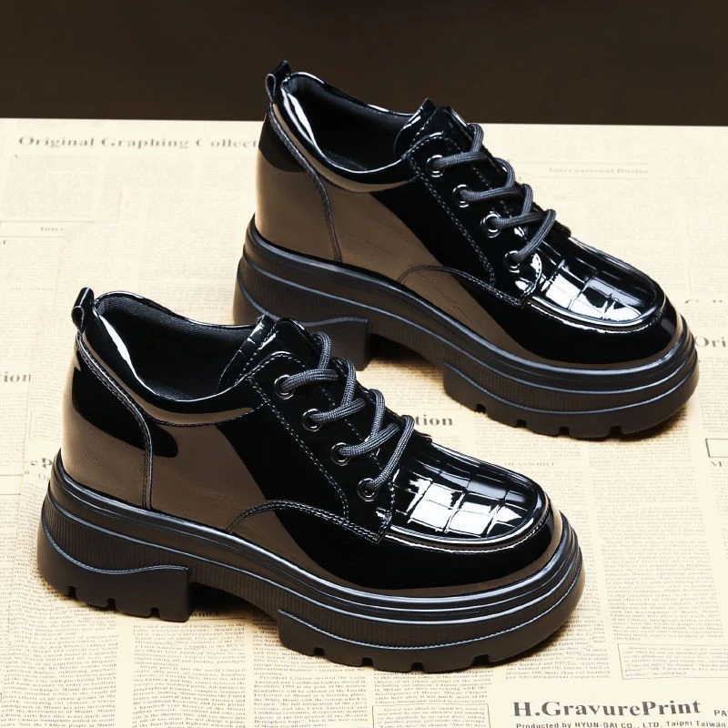 内增高女鞋英伦风厚底小皮鞋秋冬学生单鞋韩版休闲百搭厚底乐福鞋