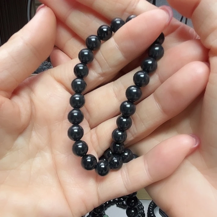 舜***水和田玉（墨玉）未镶嵌颈饰卡8圆珠高羊脂28颗