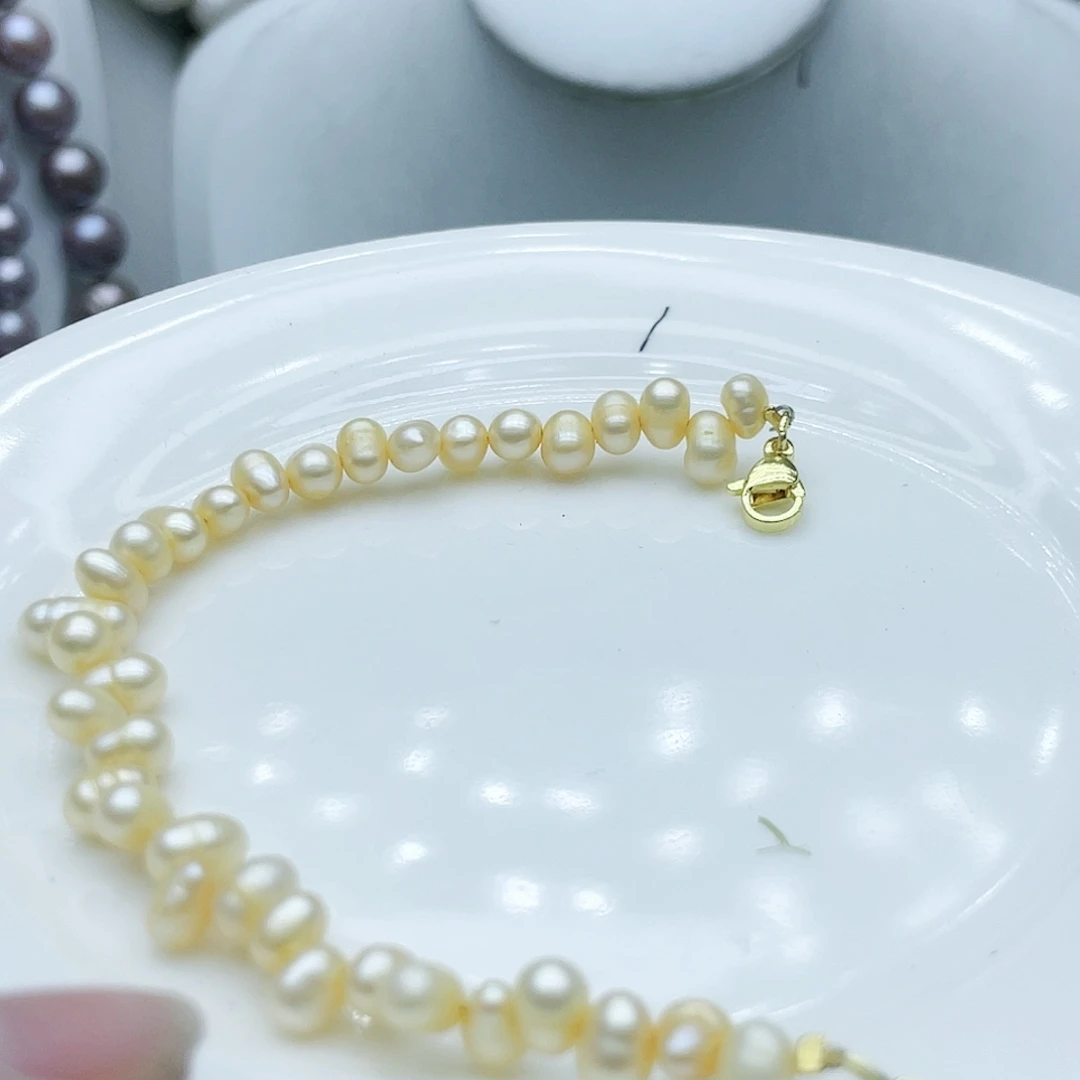 淡水珍珠颈饰钛钢寒*