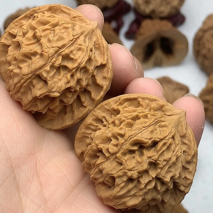 吊坠文玩核桃39 盘龙纹