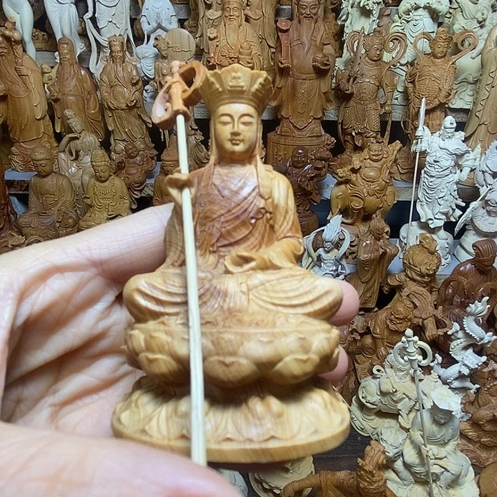 柏木（崖柏）地藏王