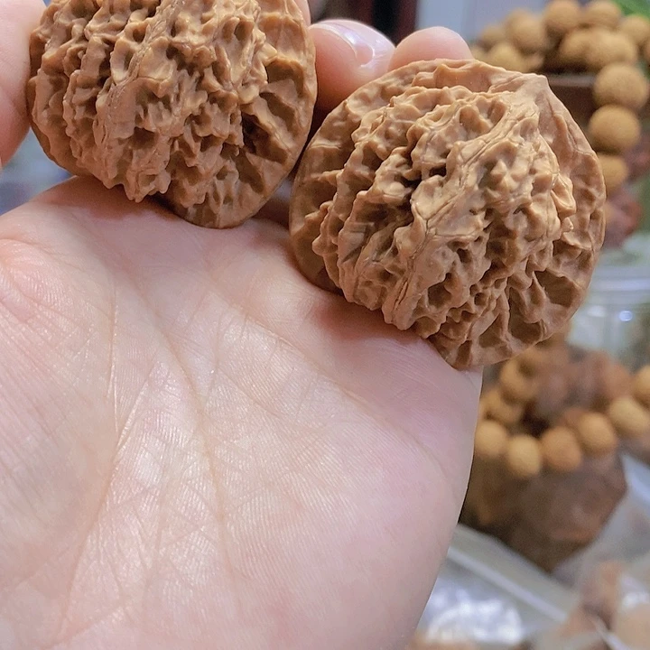 【闪购商品】文玩核桃把件45.5老款狮子头