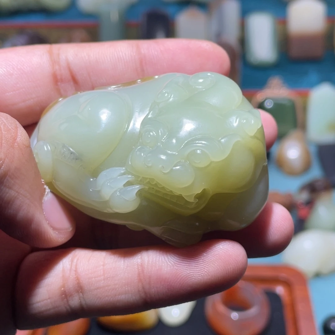 和田玉（糖玉）未镶嵌挂件