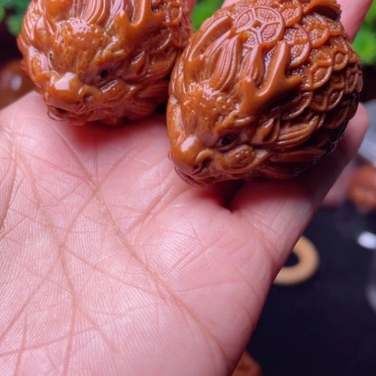 【闪购商品】手串/手链橄榄核35左右金币龙龟手球