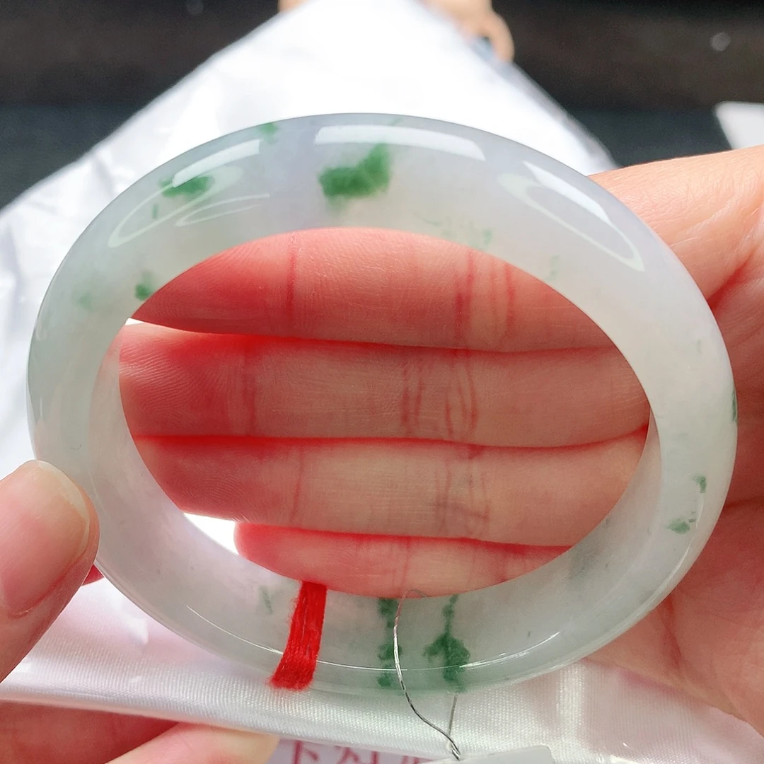 翡翠未镶嵌手镯57圈