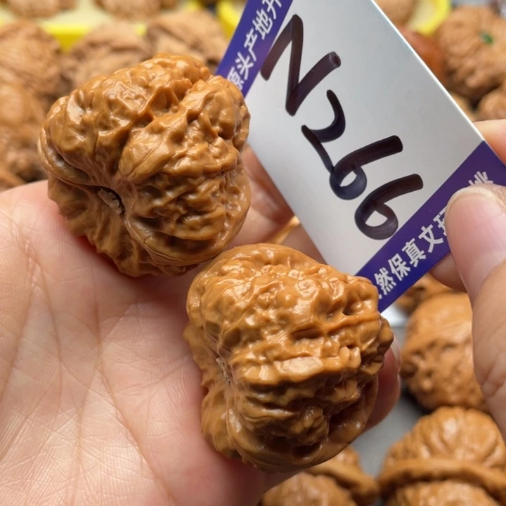 把件文玩核桃蛙蛙39尺