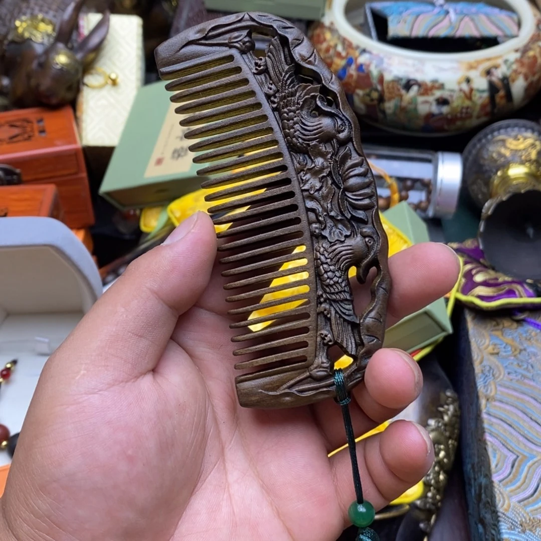 大叶紫檀（黑酸枝木类）