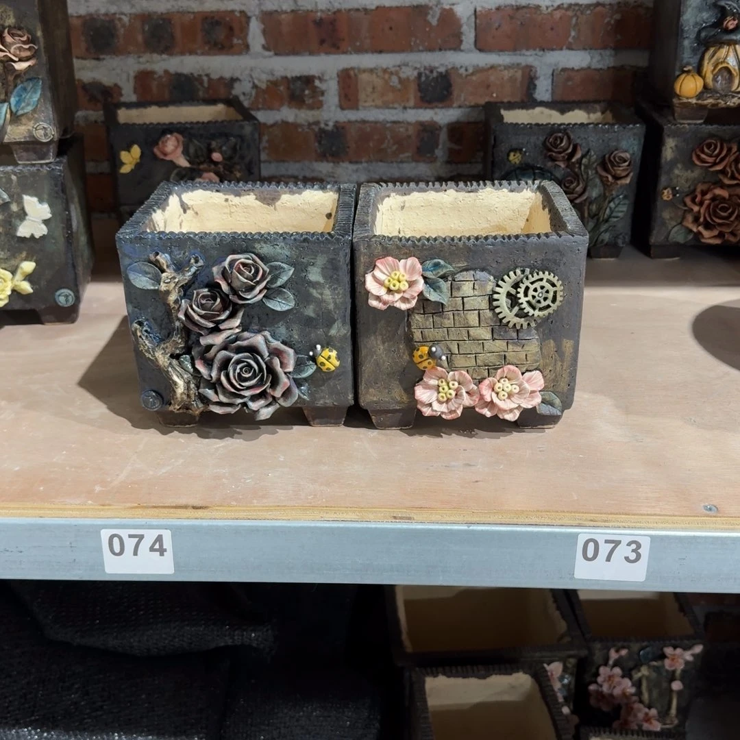 内口12左右外高13.5左右