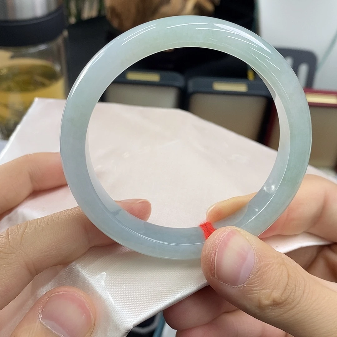 翡翠未镶嵌手镯翡翠
