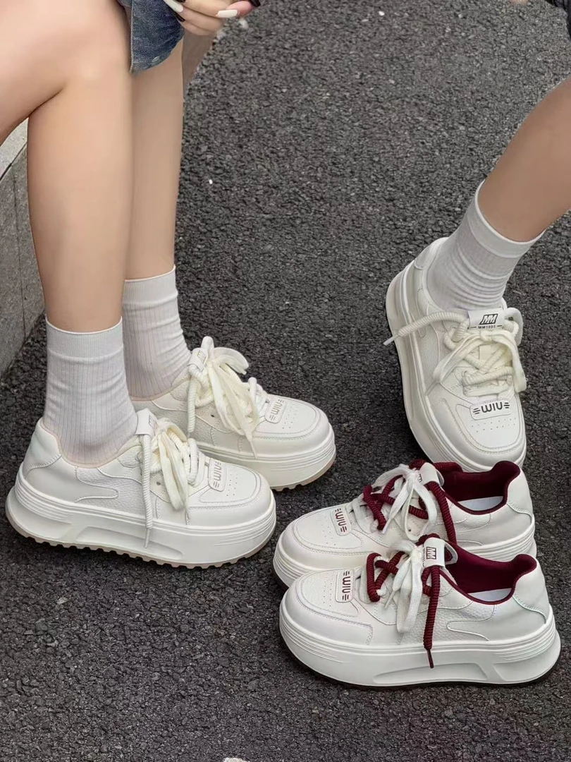 超轻底发泡底 大码女鞋40-43码休闲百搭单鞋8835