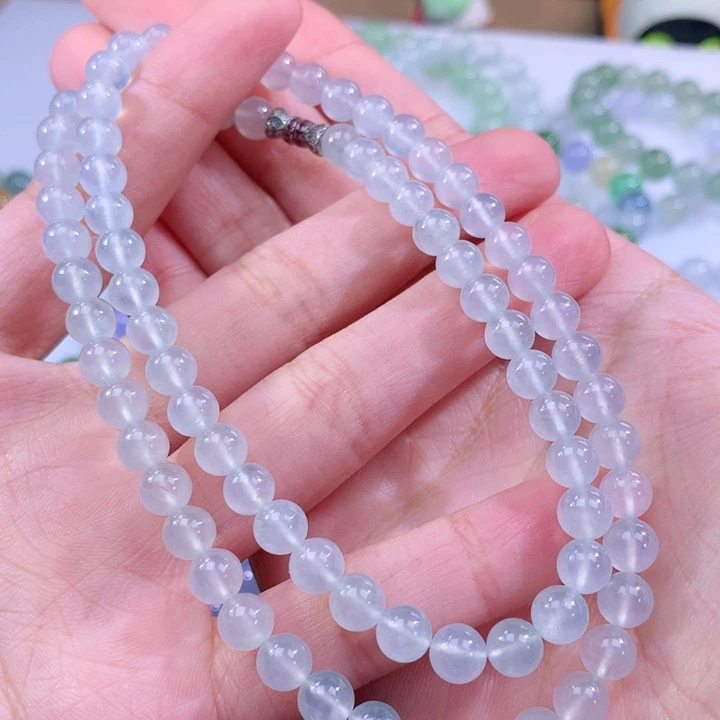 翡翠手链未镶嵌翡翠