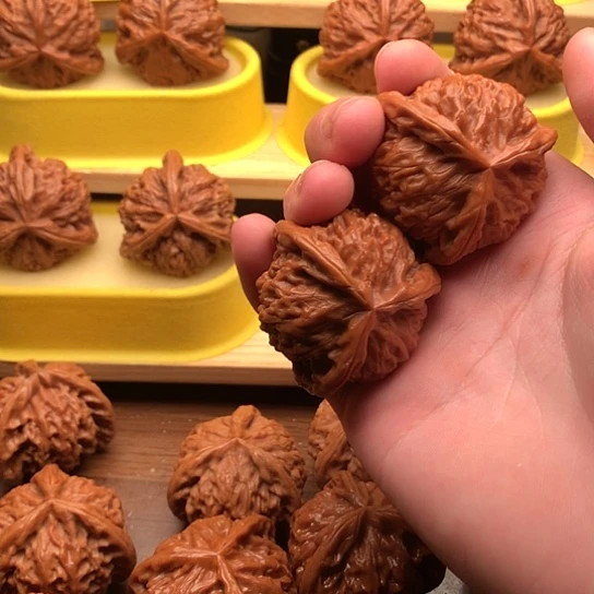 海***护文玩核桃吊坠核桃