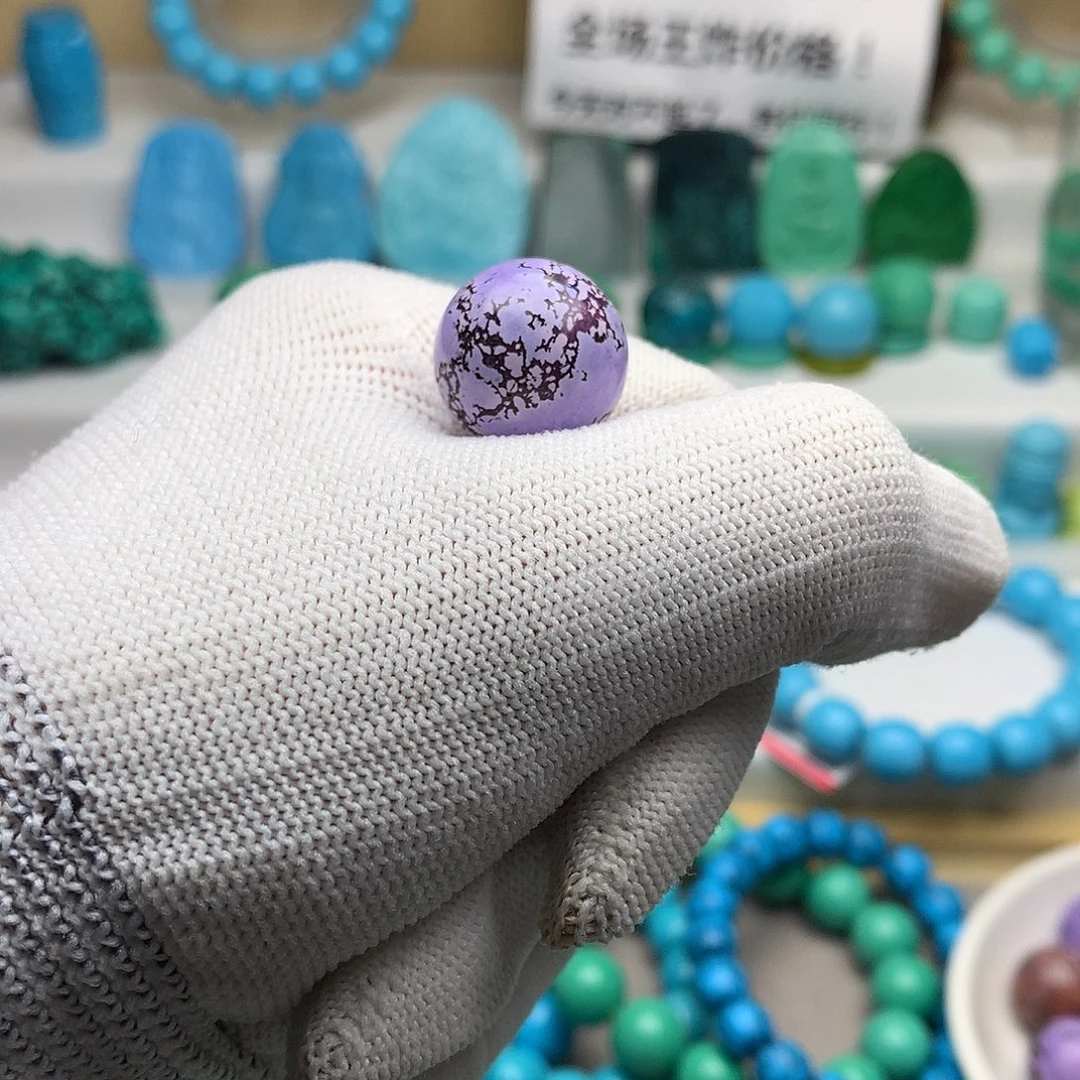 湖北发货批发精挑绿色矿原创手串108雕刻多样性发货 以介绍为准