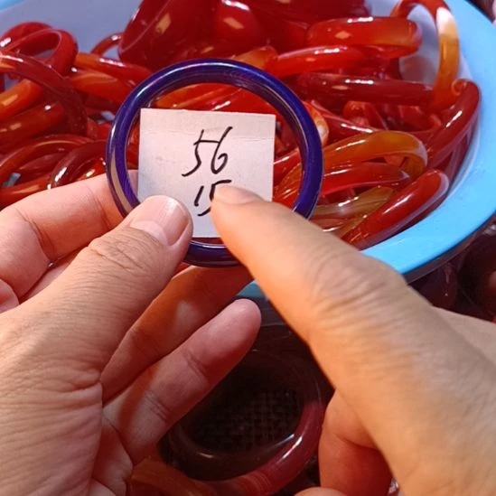 玛瑙/玉髓未镶嵌手镯