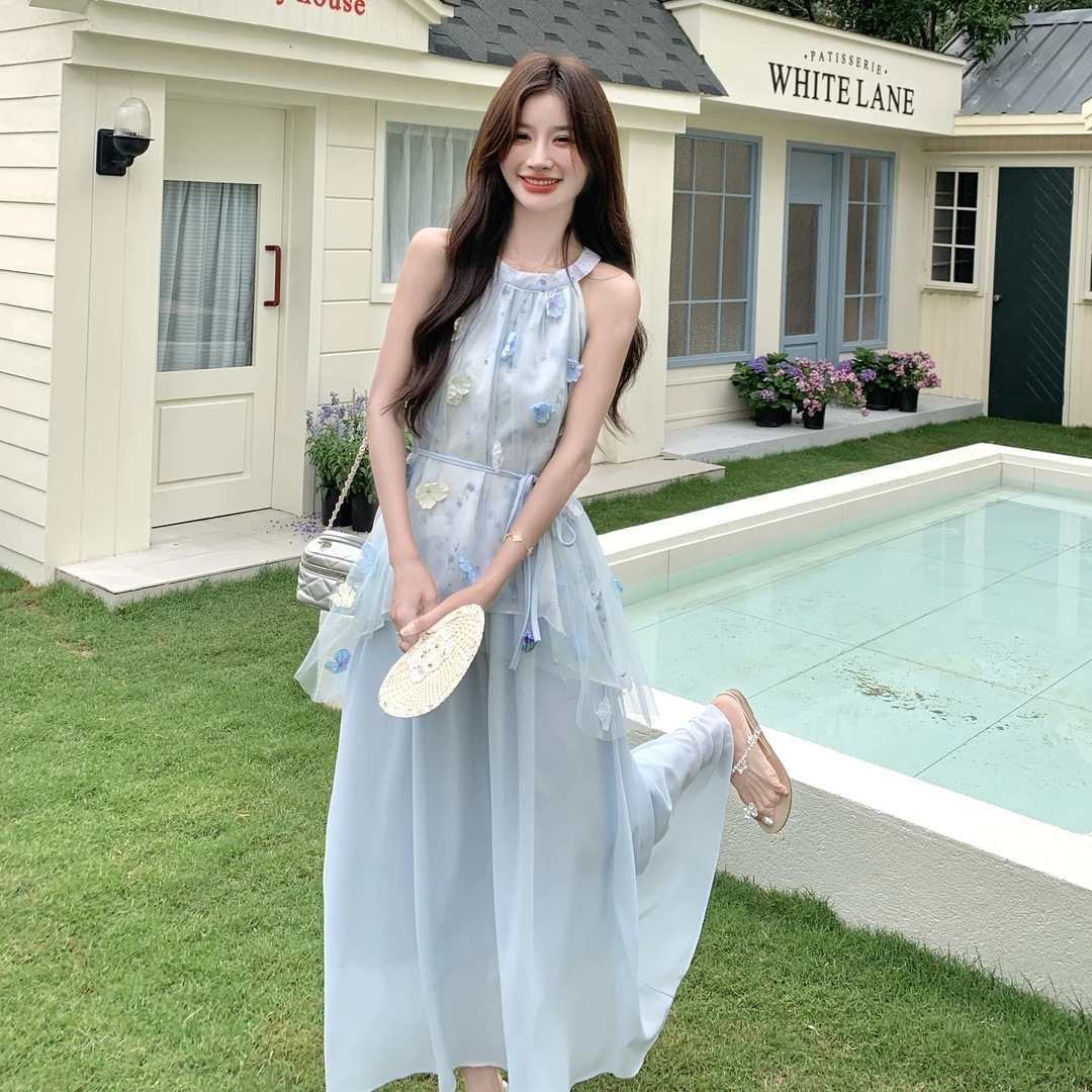 女心萌漂亮小裙子设计感法式绝美海边度假风无袖挂脖吊带连衣裙女