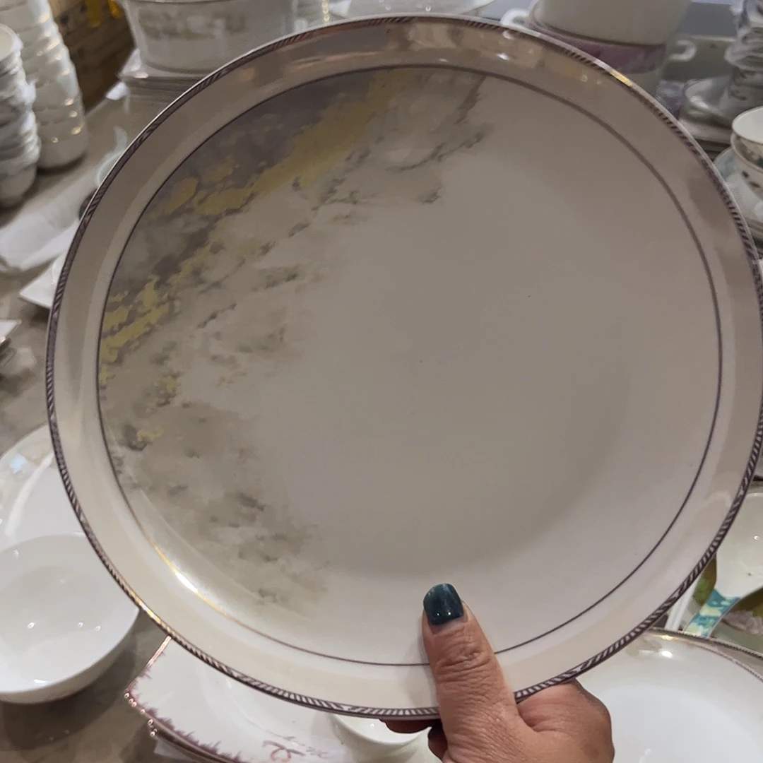 瓷片海岸十寸大盘两个微瑕