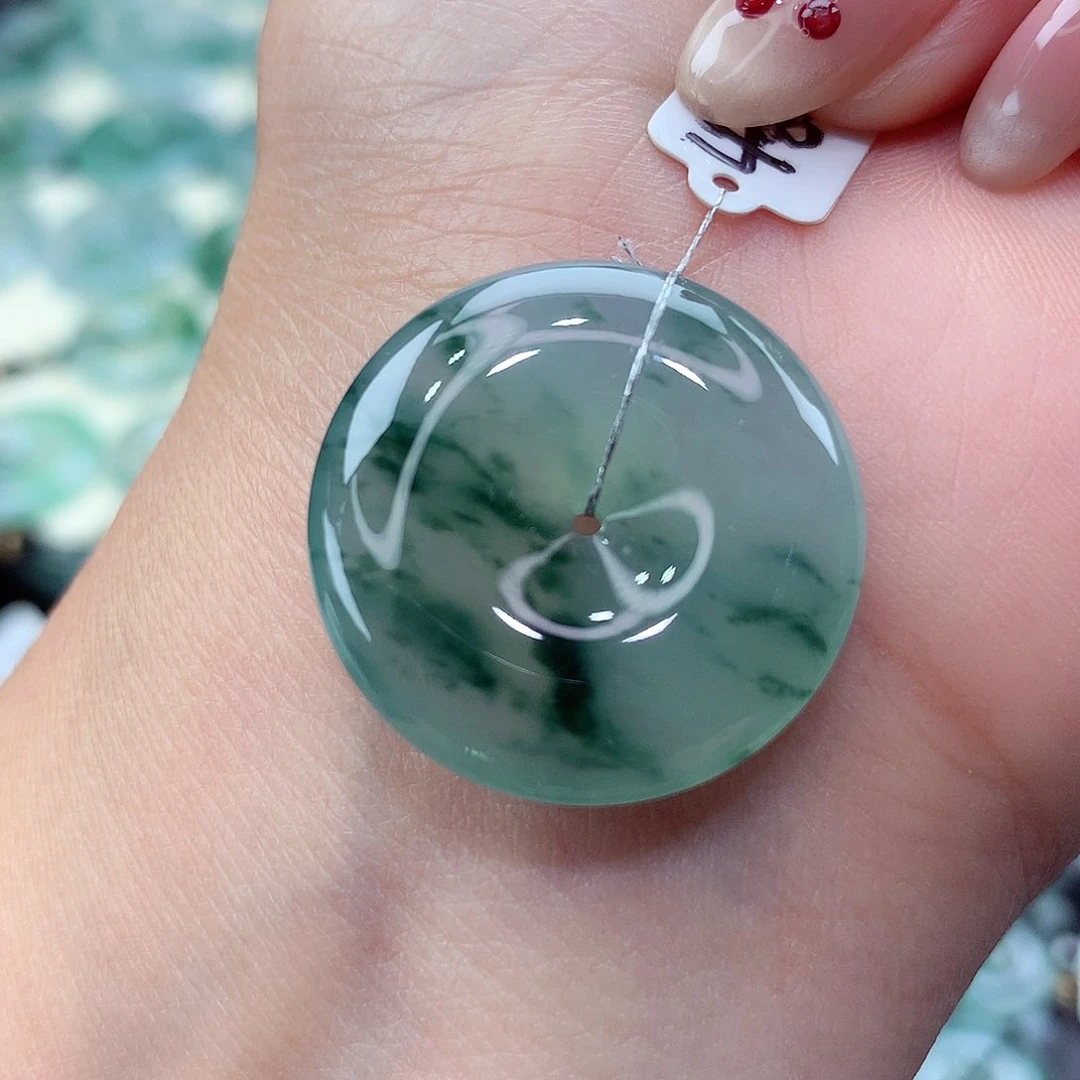 翡翠未镶嵌颈饰编号66尺寸25.2-5.7