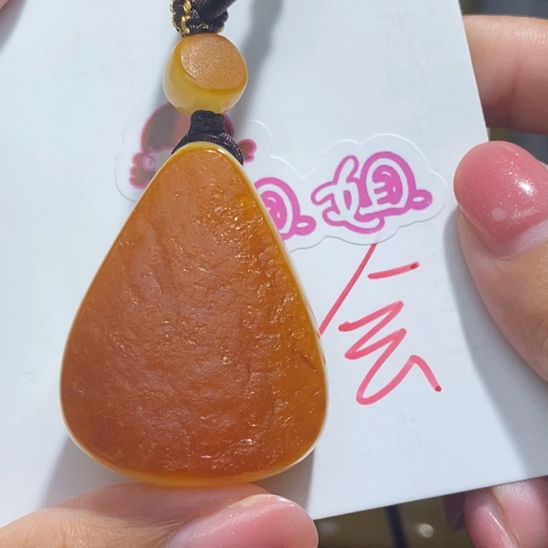 定制琥珀未镶嵌琥珀