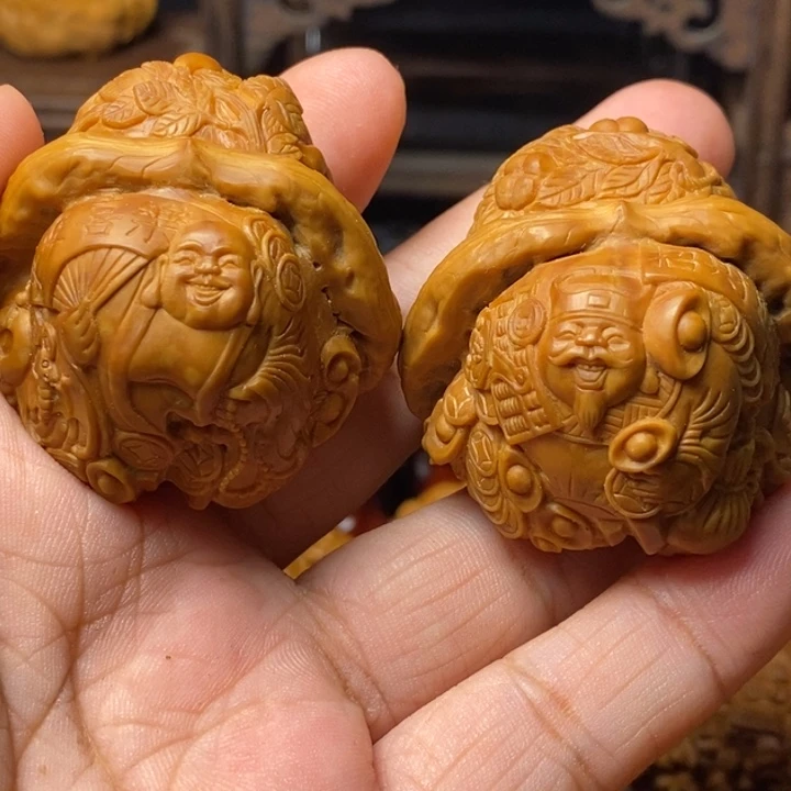 啊***哈文玩核桃把件财迷