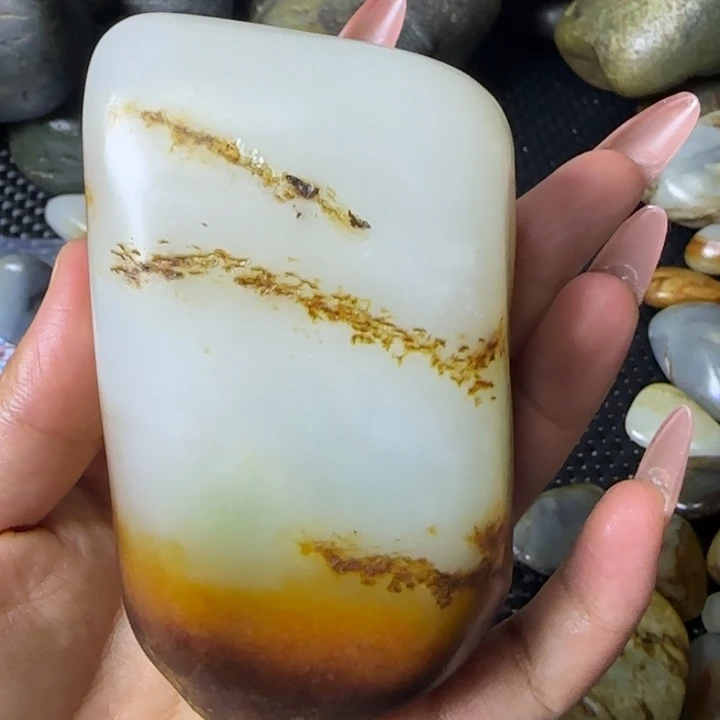 心***吾未镶嵌和田玉把件