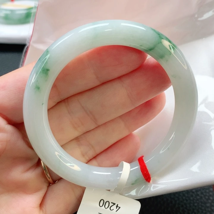 未镶嵌手镯翡翠52圆