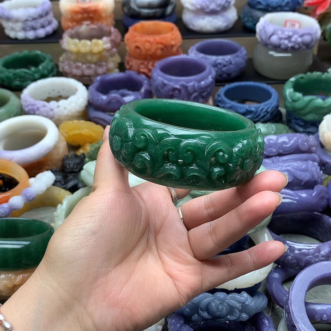 毛衣链未镶嵌石英质玉冰**合