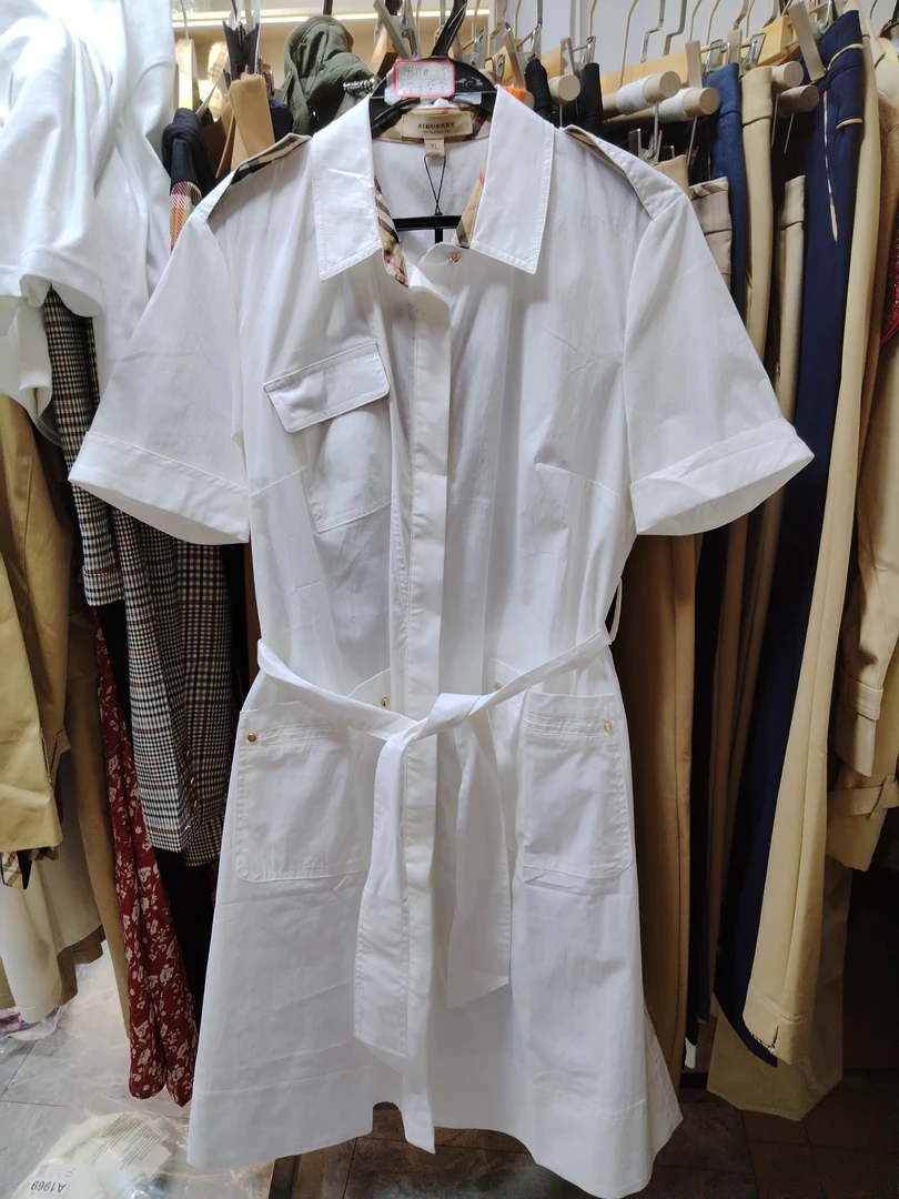 19611#白色衬衫连衣裙