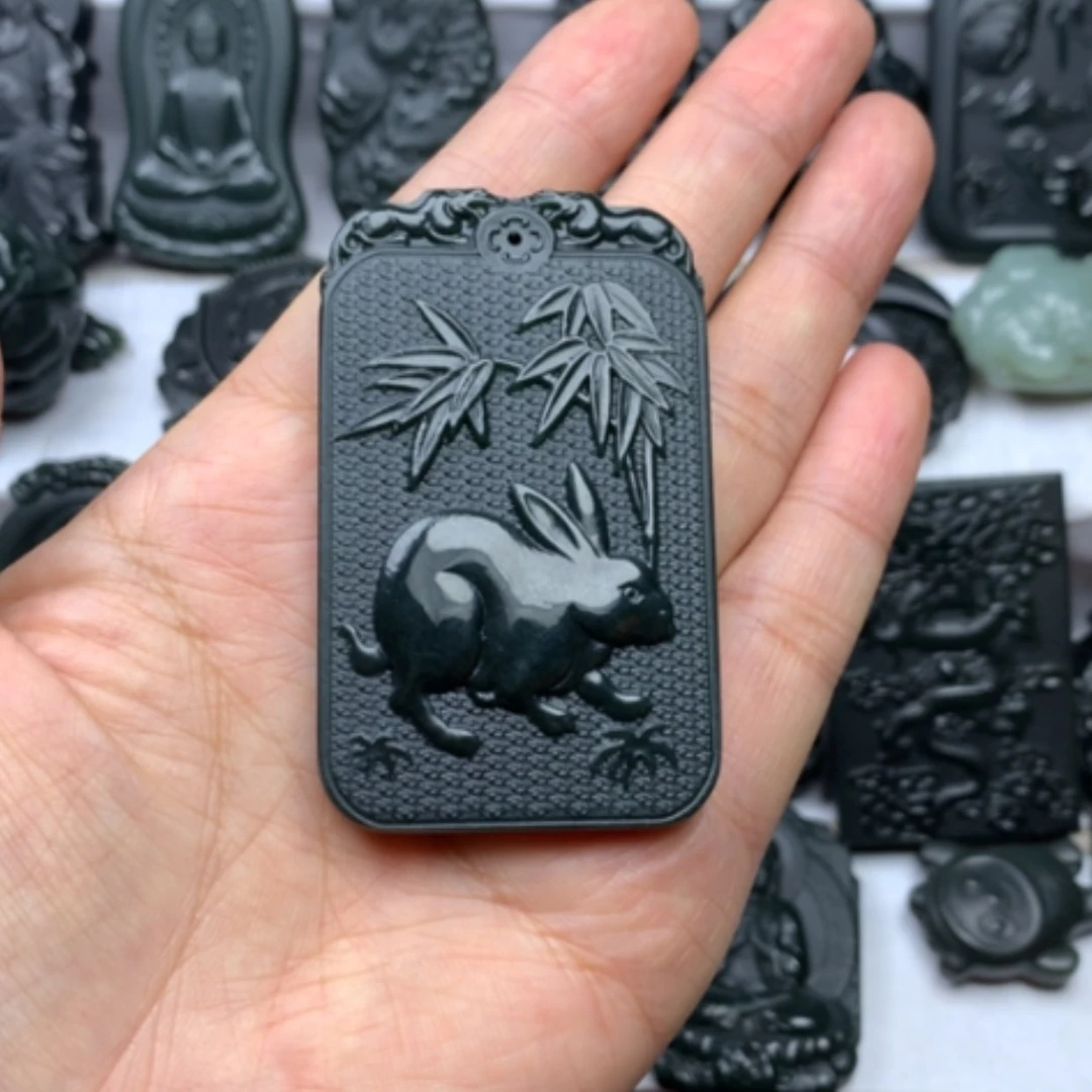 【闪购商品】颈饰未镶嵌和田玉左*华双面雕刻