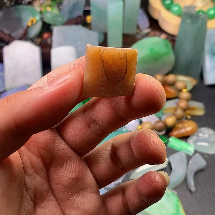 红***瑰定制翡翠未镶嵌料子