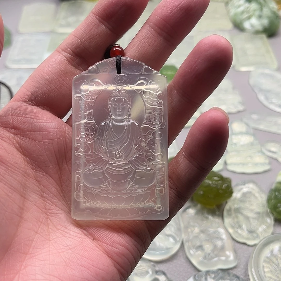 蛇纹石玉颈饰未镶嵌小*炮