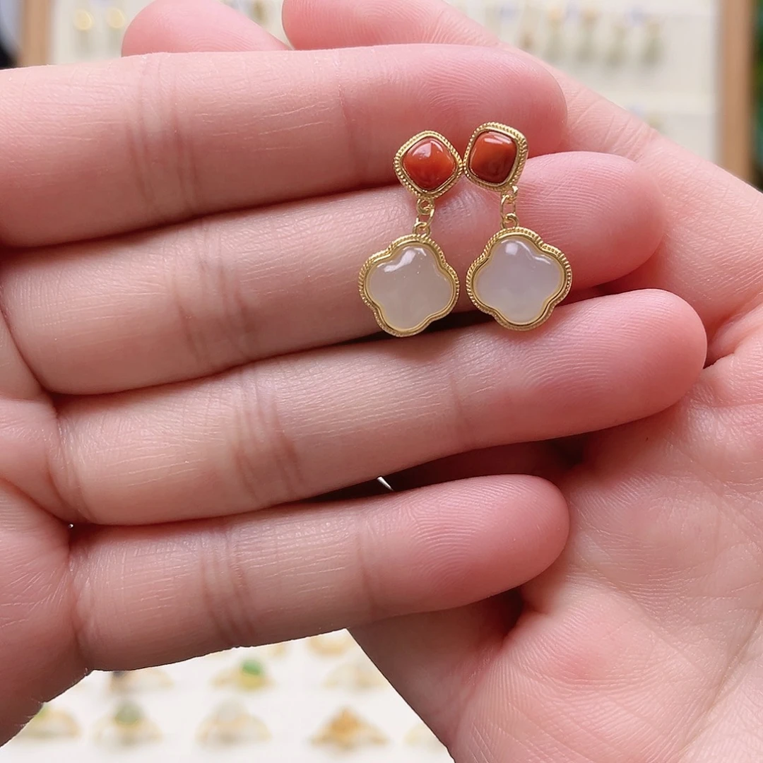 和田玉银S925镶嵌耳饰