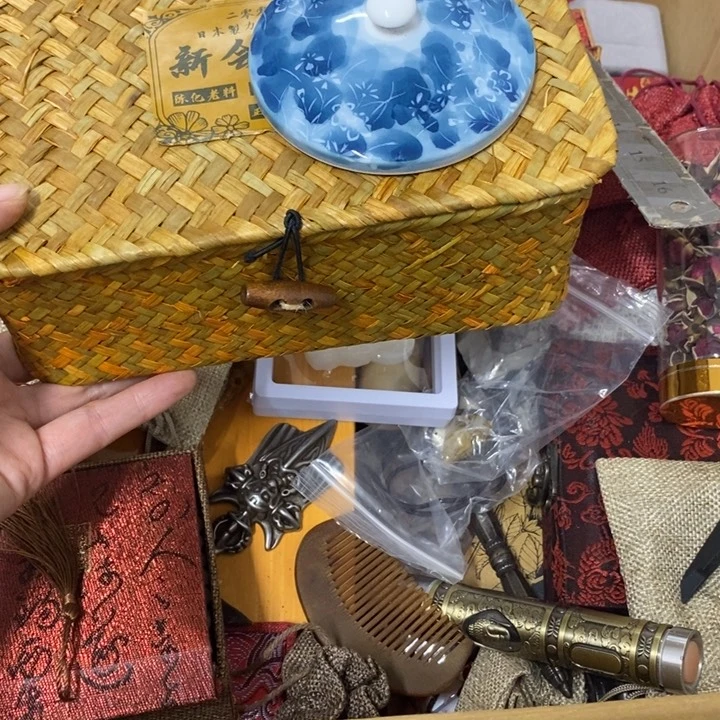 摆件中古工艺品一件