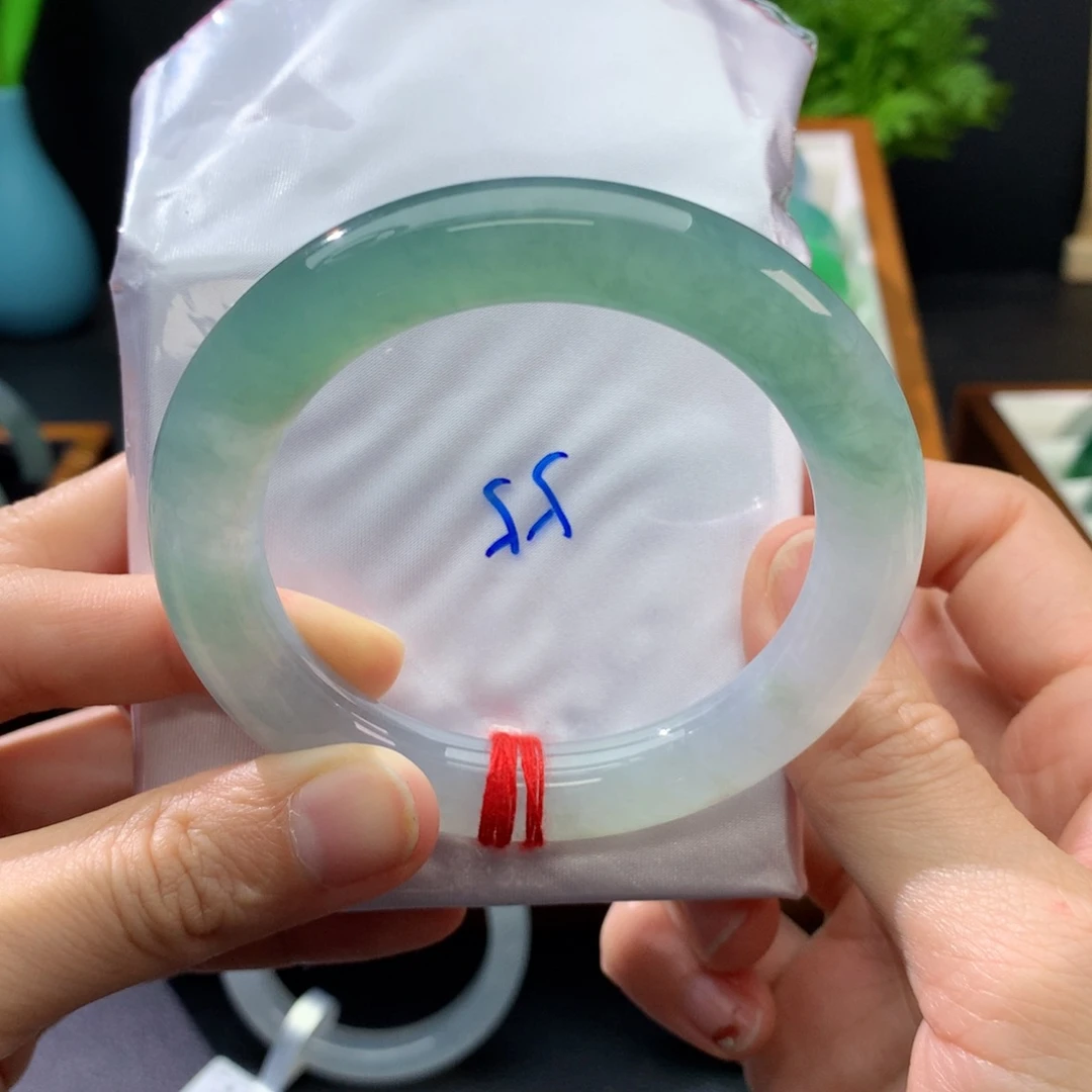翡翠未镶嵌手镯闪购 25