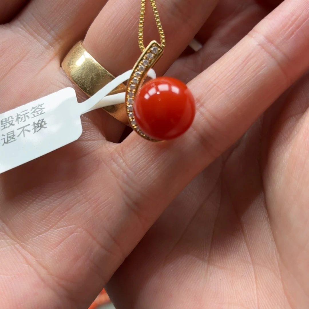 南红玛瑙18K金镶嵌吊坠原矿保山南红官坡锦红吊坠