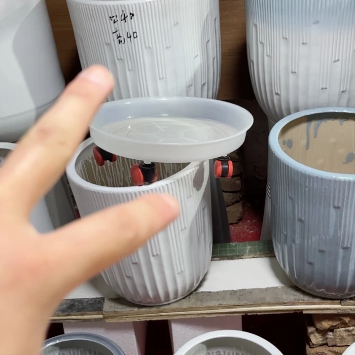 1号纯白色2套正常品加2个带轮托盘