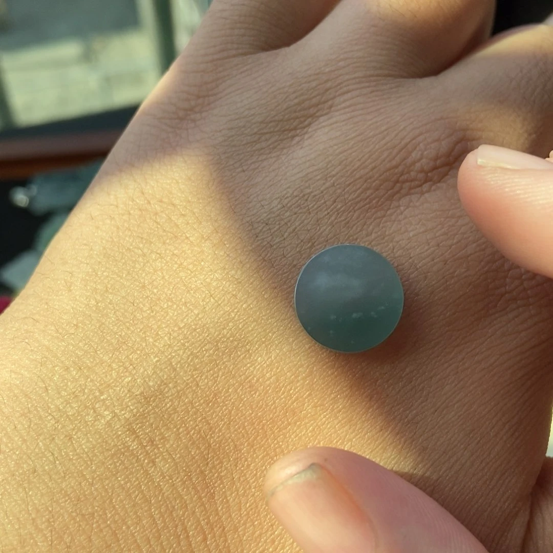 翡翠颈饰未镶嵌康*